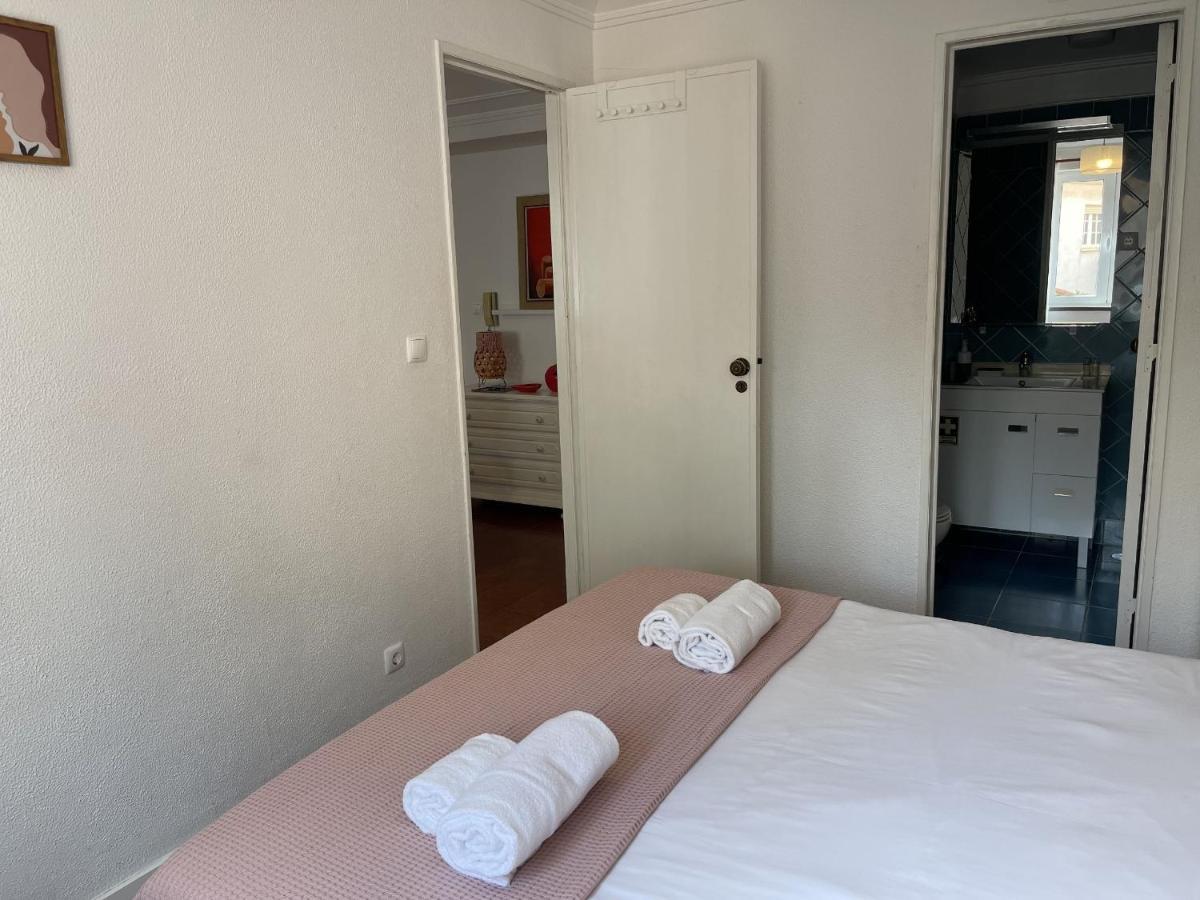 Ribeira Beach Apartment In Cascais Bagian luar foto